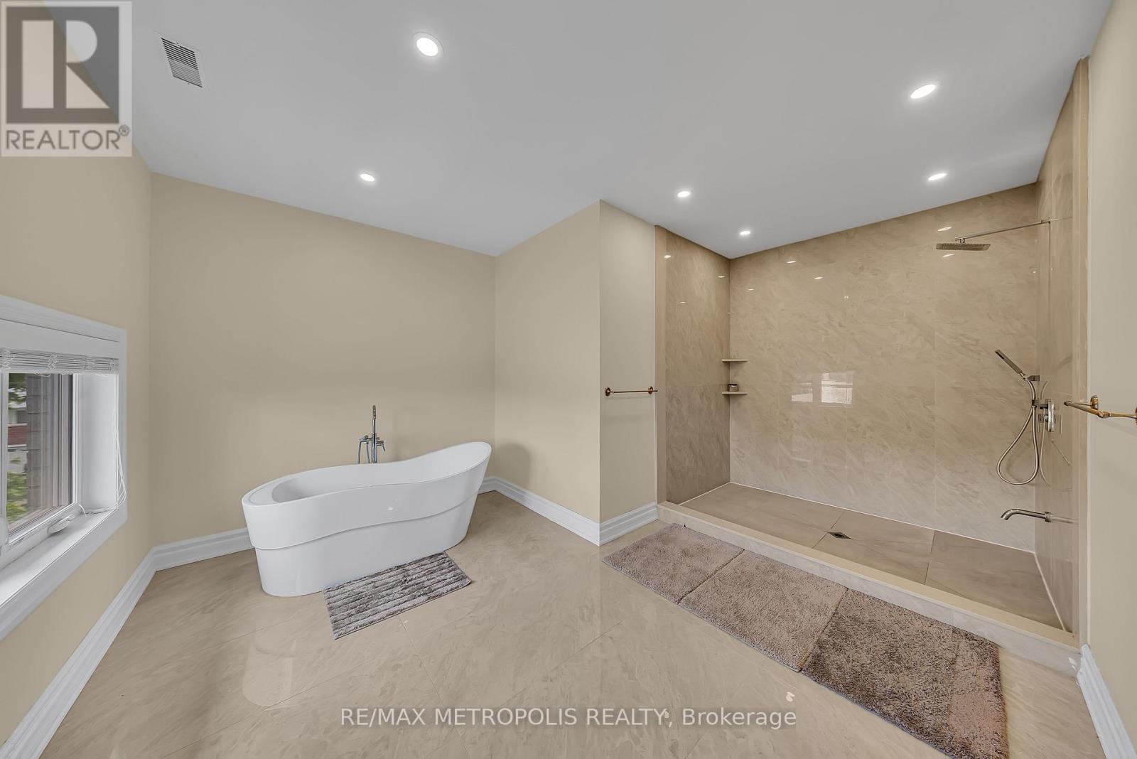 20 NOBERT ROAD - Image 27