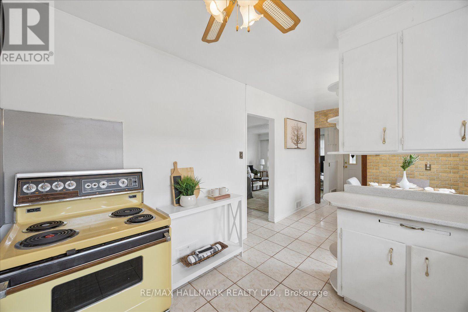 102 CLETA DRIVE - Image 14