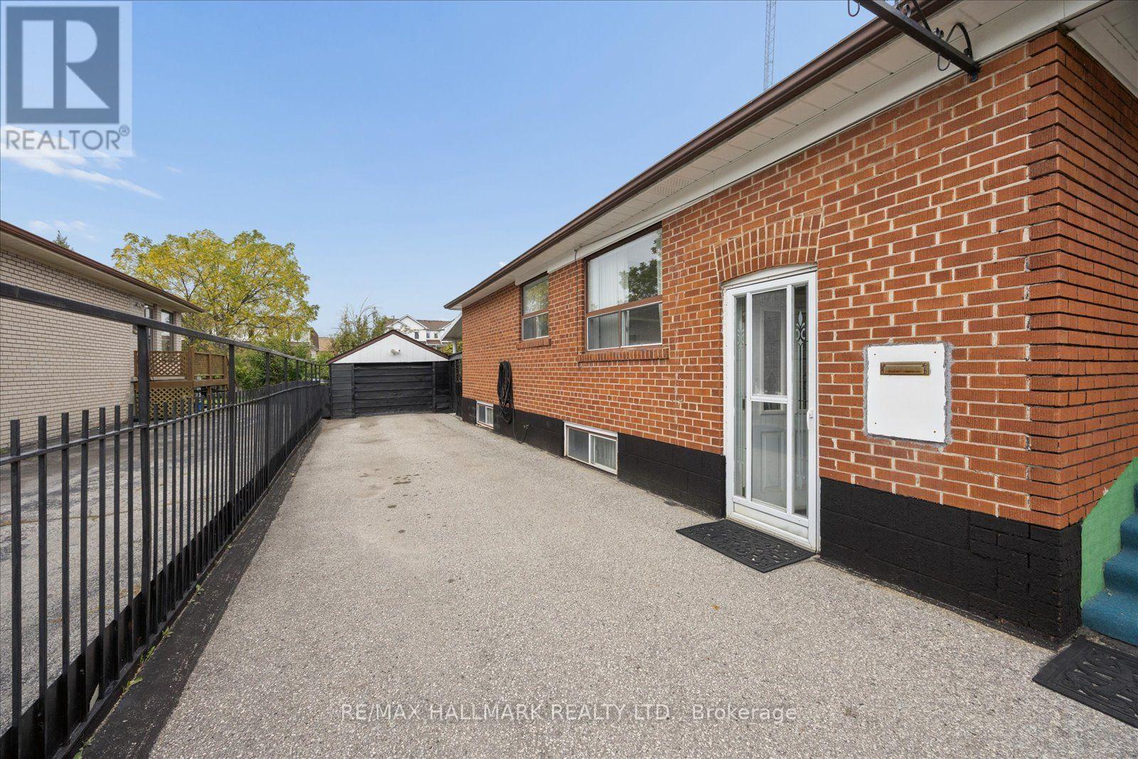 102 CLETA DRIVE - Image 36
