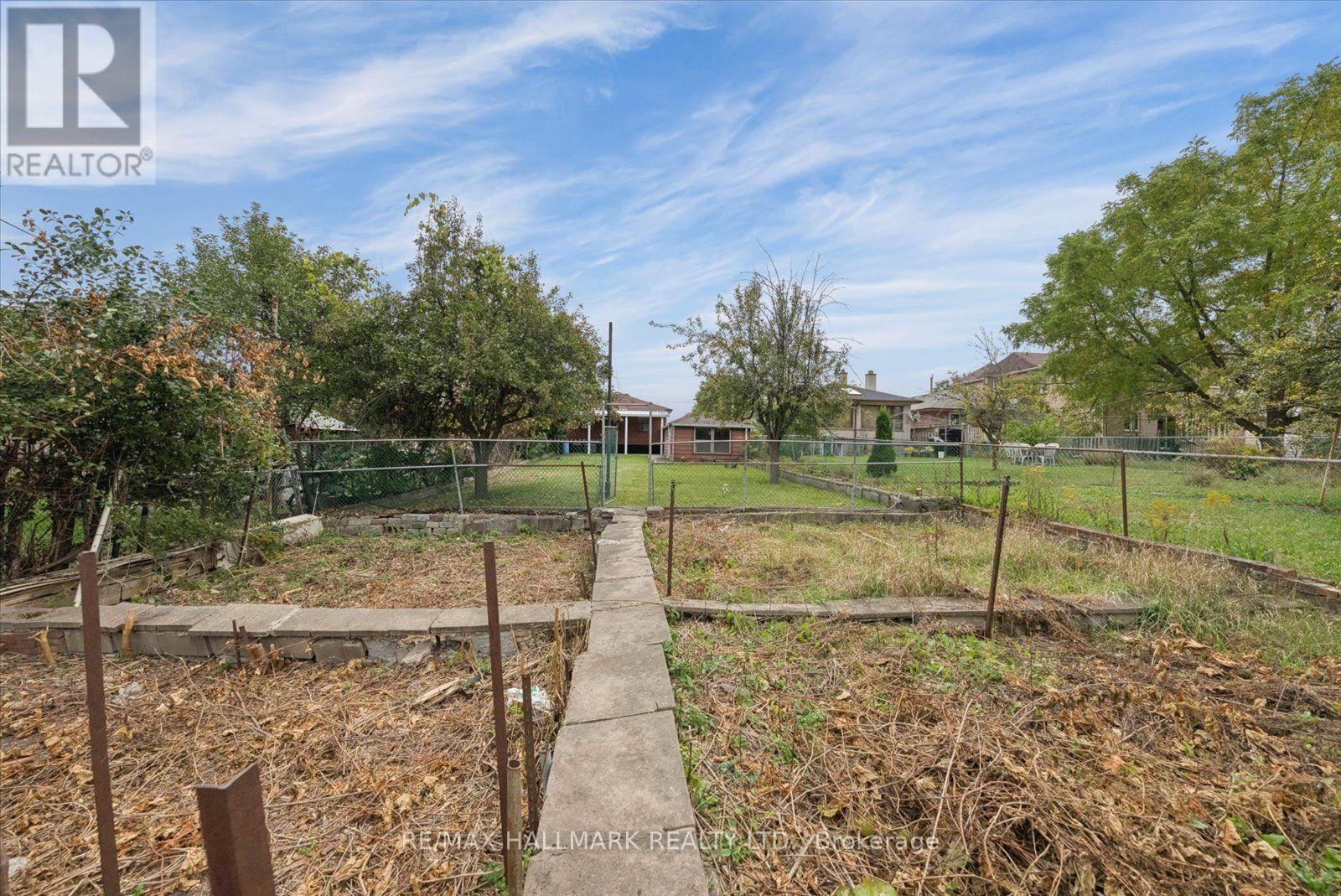 102 CLETA DRIVE - 45