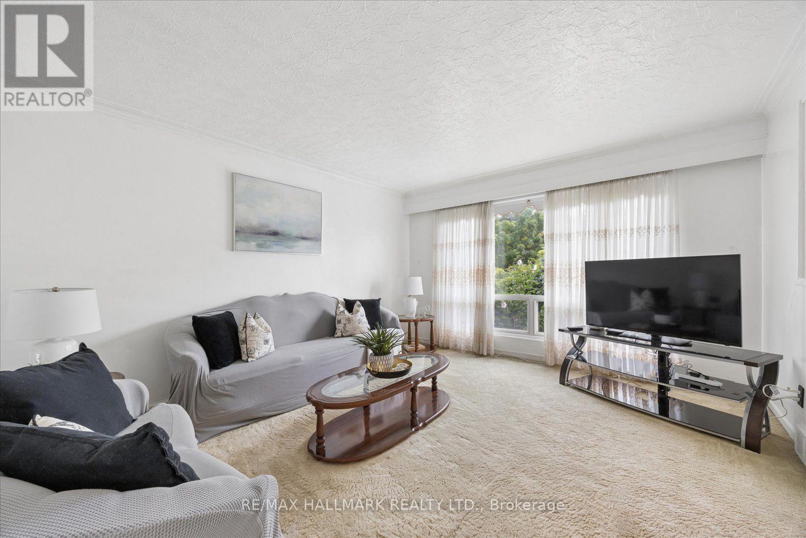 102 CLETA DRIVE - Image 8