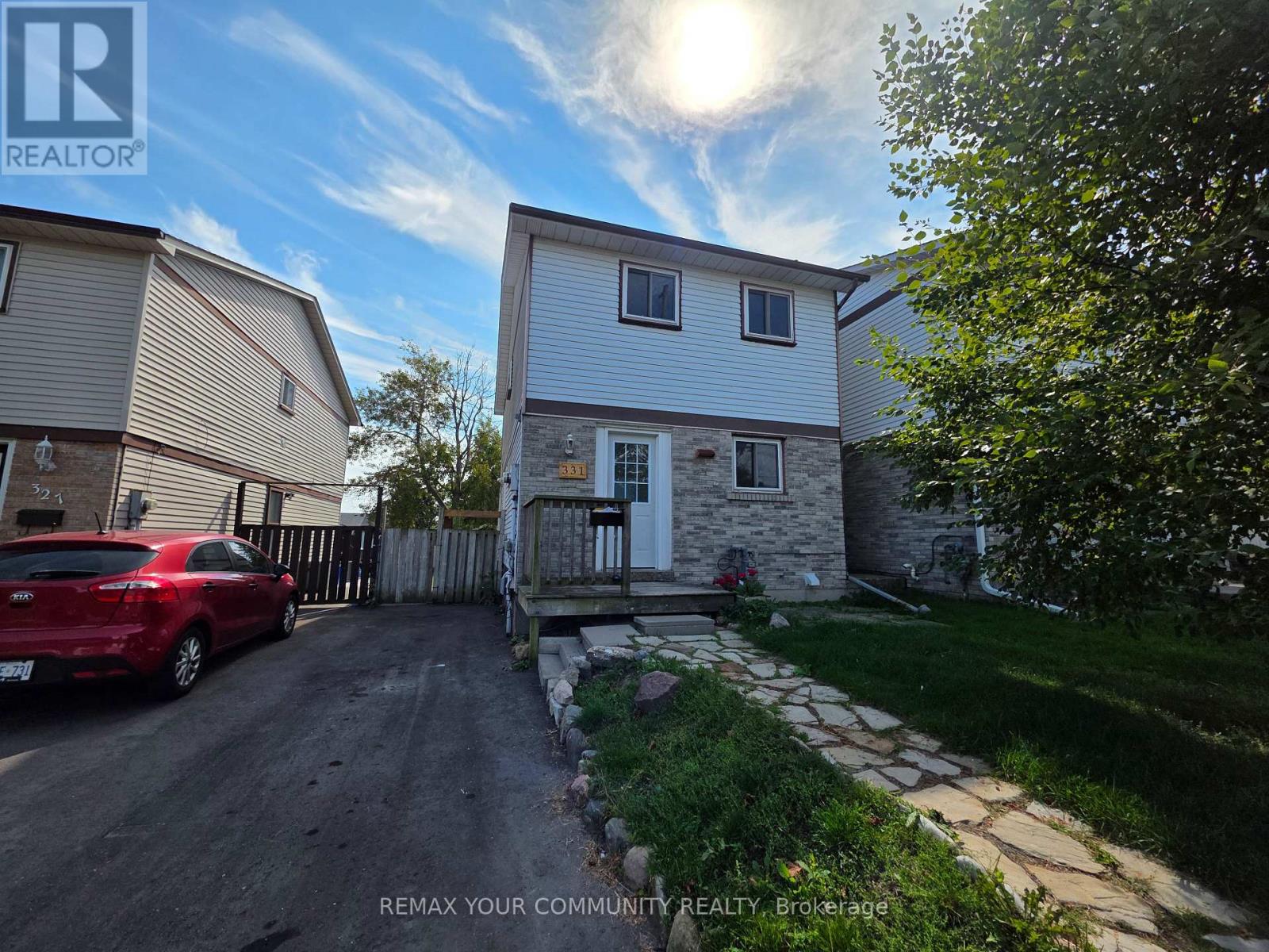 Main- 331 Phillip Murray Avenue, Oshawa, ON