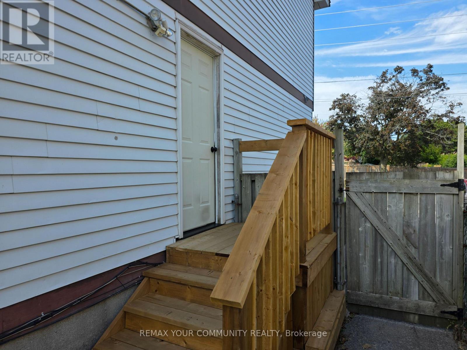 Main- 331 Phillip Murray Avenue, Oshawa, ON photo 9