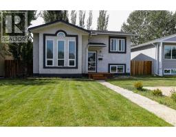 229 Mt Blakiston Road W - photo 2