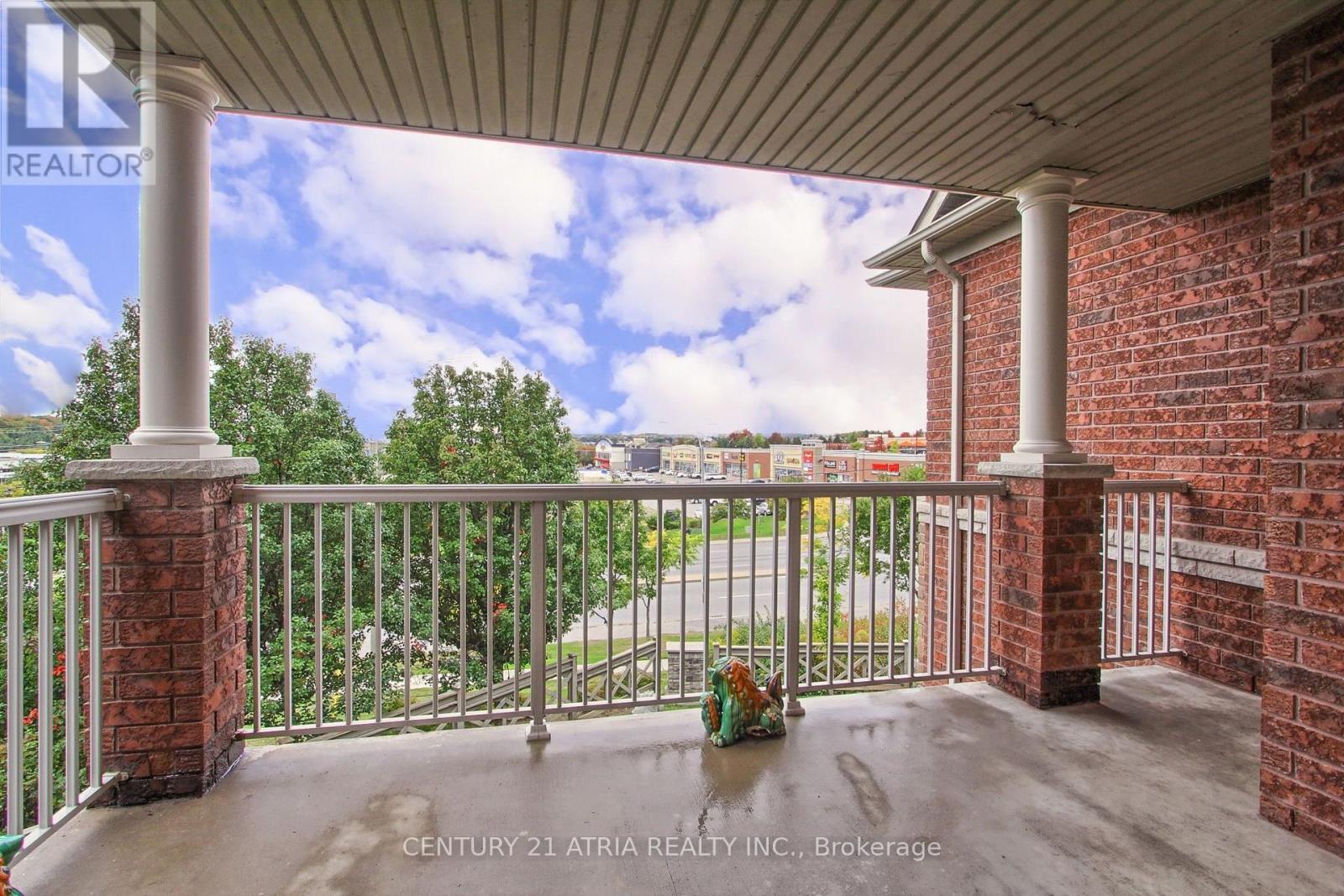 111 ZOKOL DRIVE - 23
