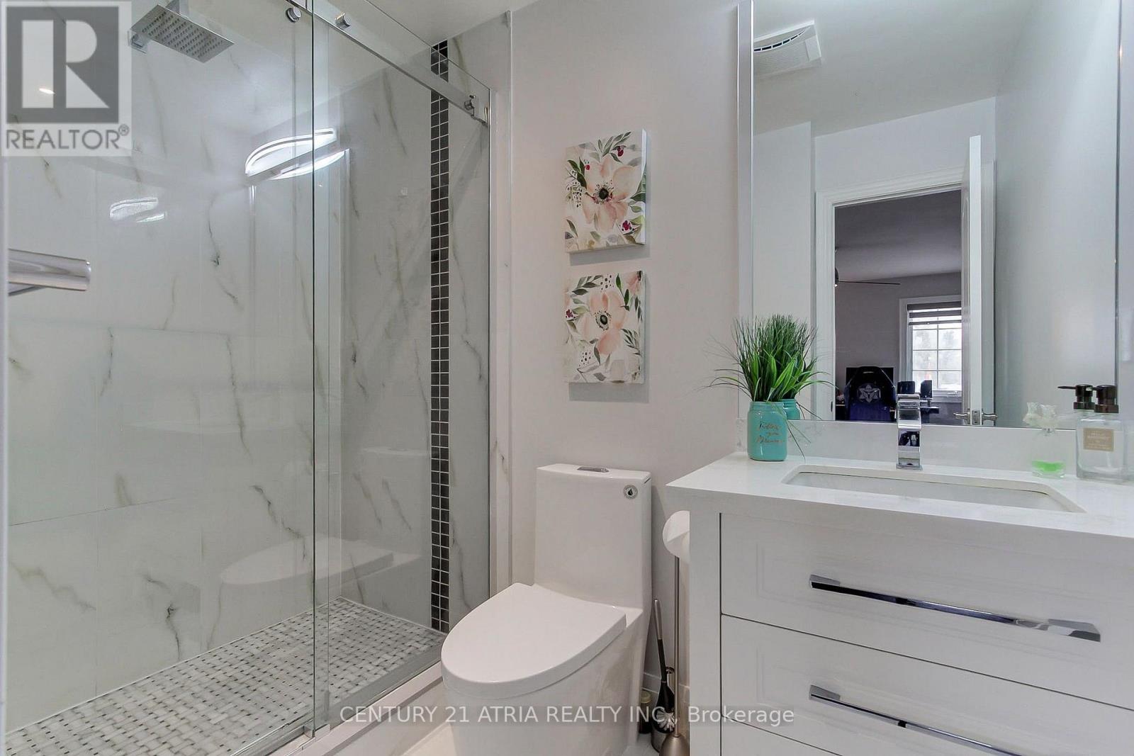111 ZOKOL DRIVE - Image 32