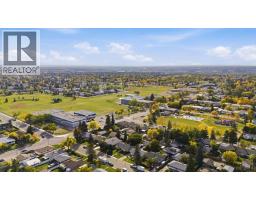 3012 Dover Crescent Se, Calgary, AB T2B1V2 Photo 27