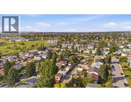3012 Dover Crescent Se, Calgary, AB T2B1V2 Photo 24