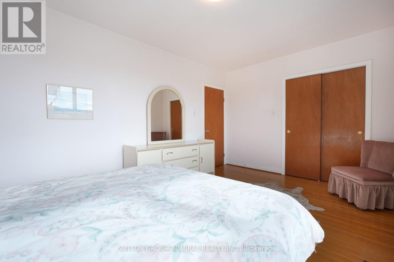 14 THURROCK ROAD - 13