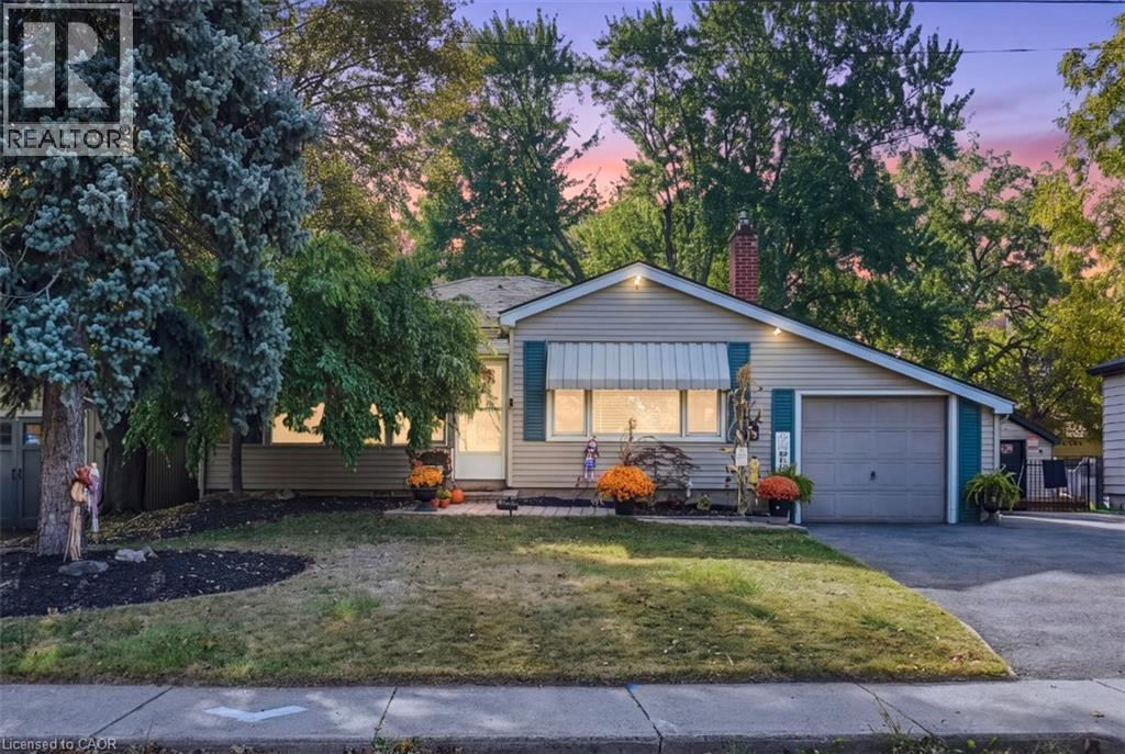 Photo of 36 POTTRUFF Road