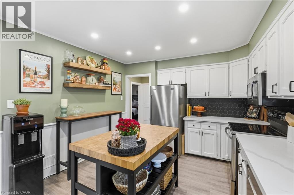 36 POTTRUFF Road - 12