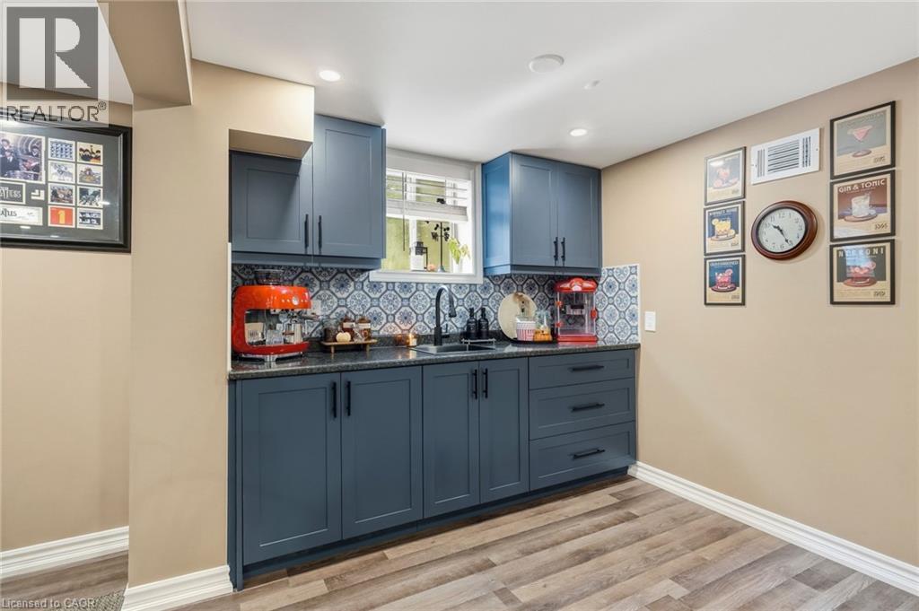 36 POTTRUFF Road - Image 27