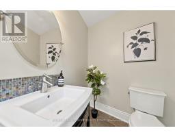 426 Trafalgar Road, Oakville, ON L6J3H7 Photo 32