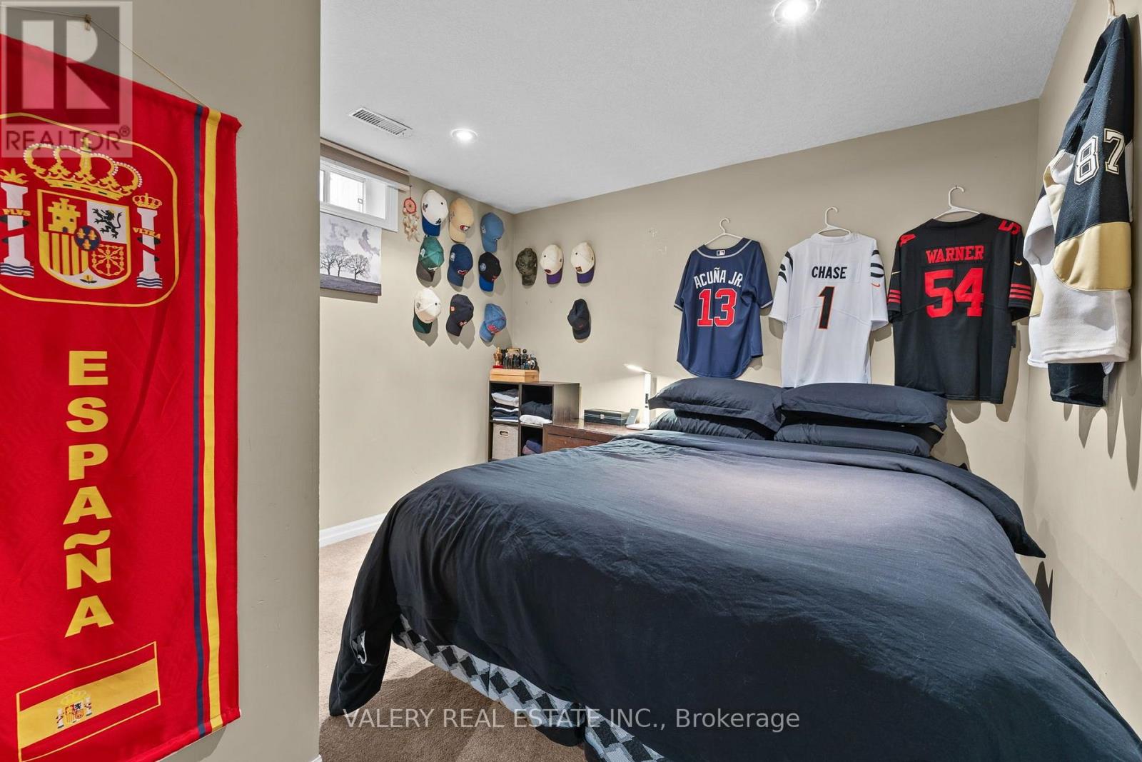 276 MAURICE STREET - Image 26