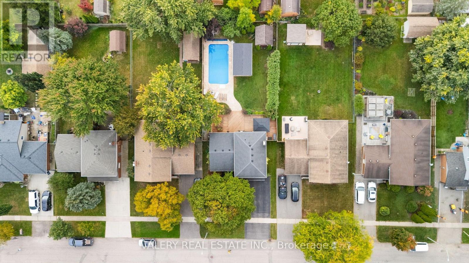 276 MAURICE STREET - 45