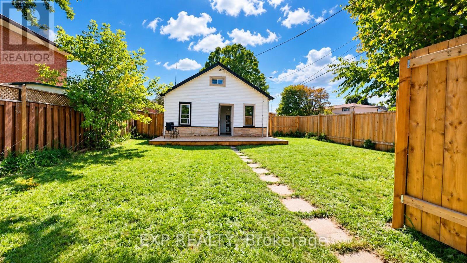 76 AVENUE ROAD - Image 28