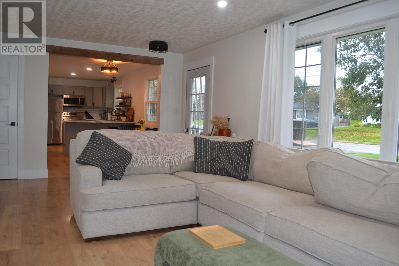 103 Oak Drive - Image 12