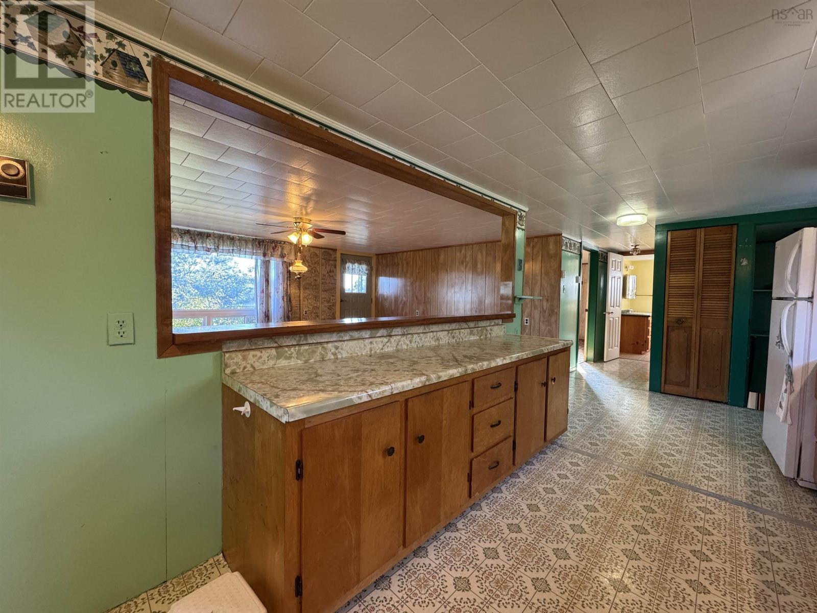 52 Dunhams Landing Road - 11