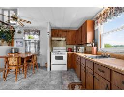 735 Fern Drive, Beaver Bank, NS B4E1M1 Photo 10