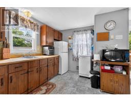 735 Fern Drive, Beaver Bank, NS B4E1M1 Photo 9
