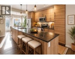 500, 501 River Heights Drive - photo 10