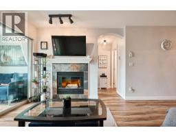 305 155 E 3rd Street, North Vancouver, BC V7L1E5 Photo 7