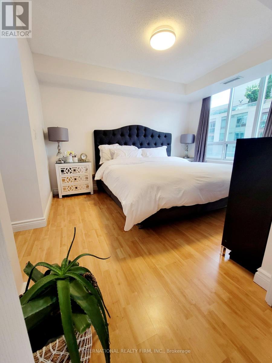 1209 - 140 SIMCOE STREET, Toronto (Waterfront Communities) — photo 12
