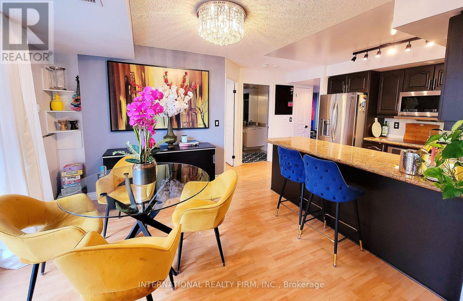 1209 - 140 SIMCOE STREET, Toronto (Waterfront Communities) — photo 4