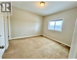 4pc Bathroom - 105, 9229 Lakeland Drive, Grande Prairie, AB T8X0B8 Photo 7