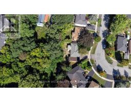 39 Mcmanus Road, Toronto, ON M9P2J9 Photo 6