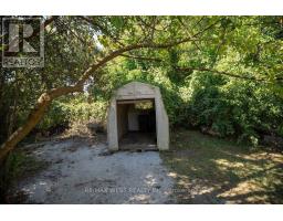 39 Mcmanus Road, Toronto, ON M9P2J9 Photo 11