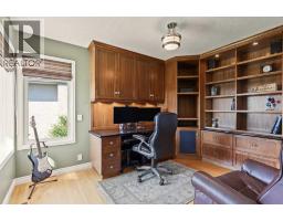32 Mt Kidd Point SE - photo 14