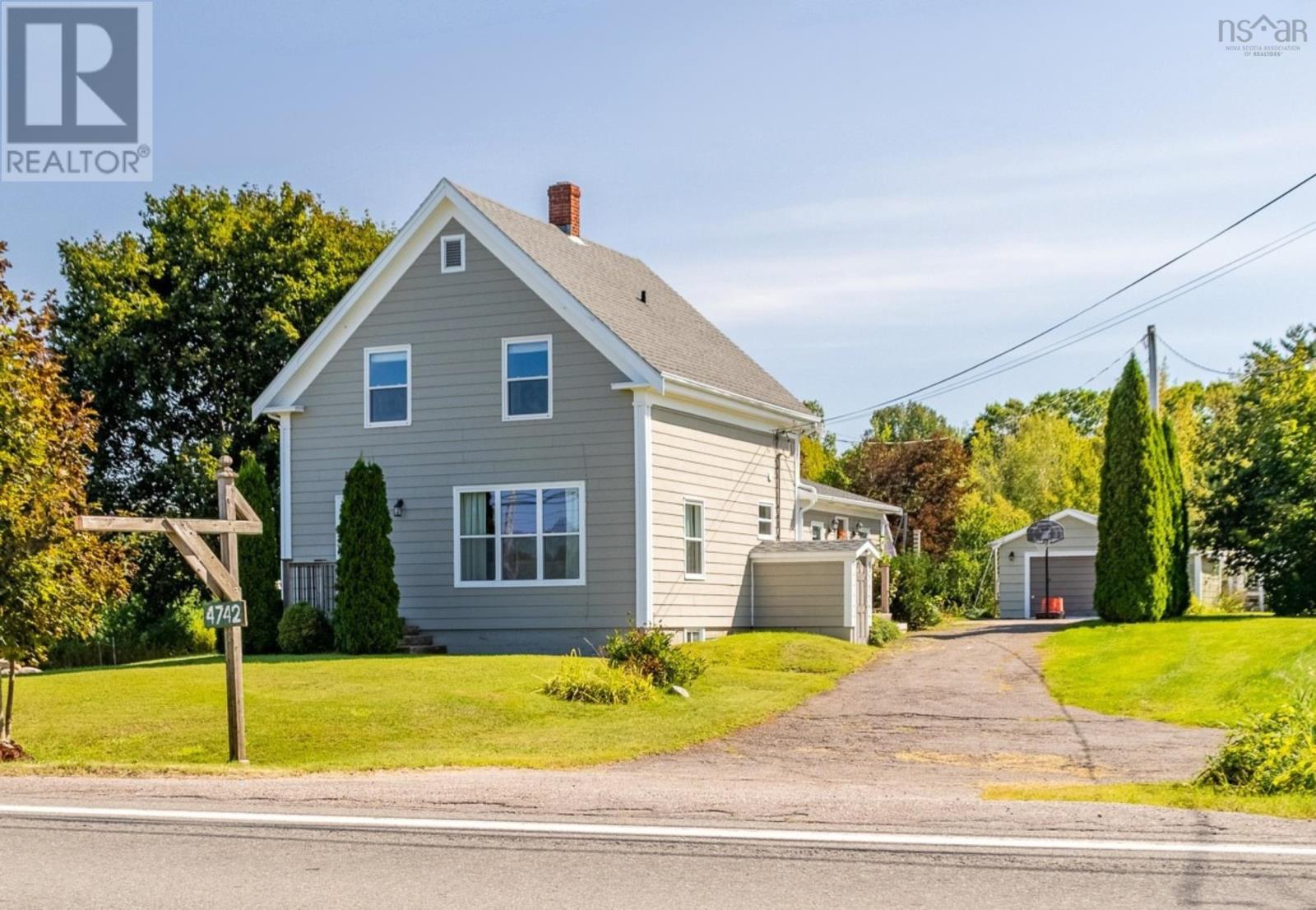4742 Highway 1 - 1
