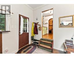 26 Riverside Court, Hastings Highlands, ON K0L1C0 Photo 12