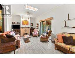 26 Riverside Court, Hastings Highlands, ON K0L1C0 Photo 17