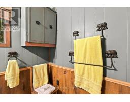 26 Riverside Court, Hastings Highlands, ON K0L1C0 Photo 31