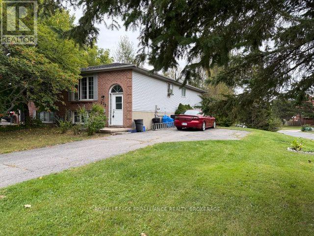 272 OWENS CRESCENT - 2