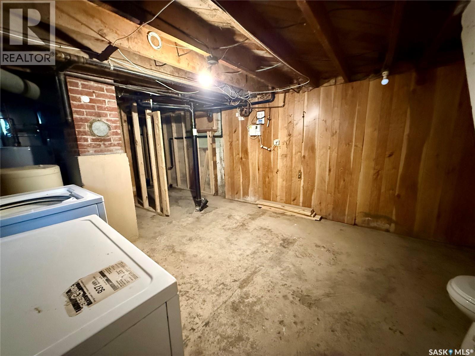 221 4th AVENUE N, Yorkton — photo 15