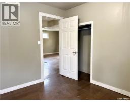 221 4th Avenue N, Yorkton, SK S3N1B5 Photo 11