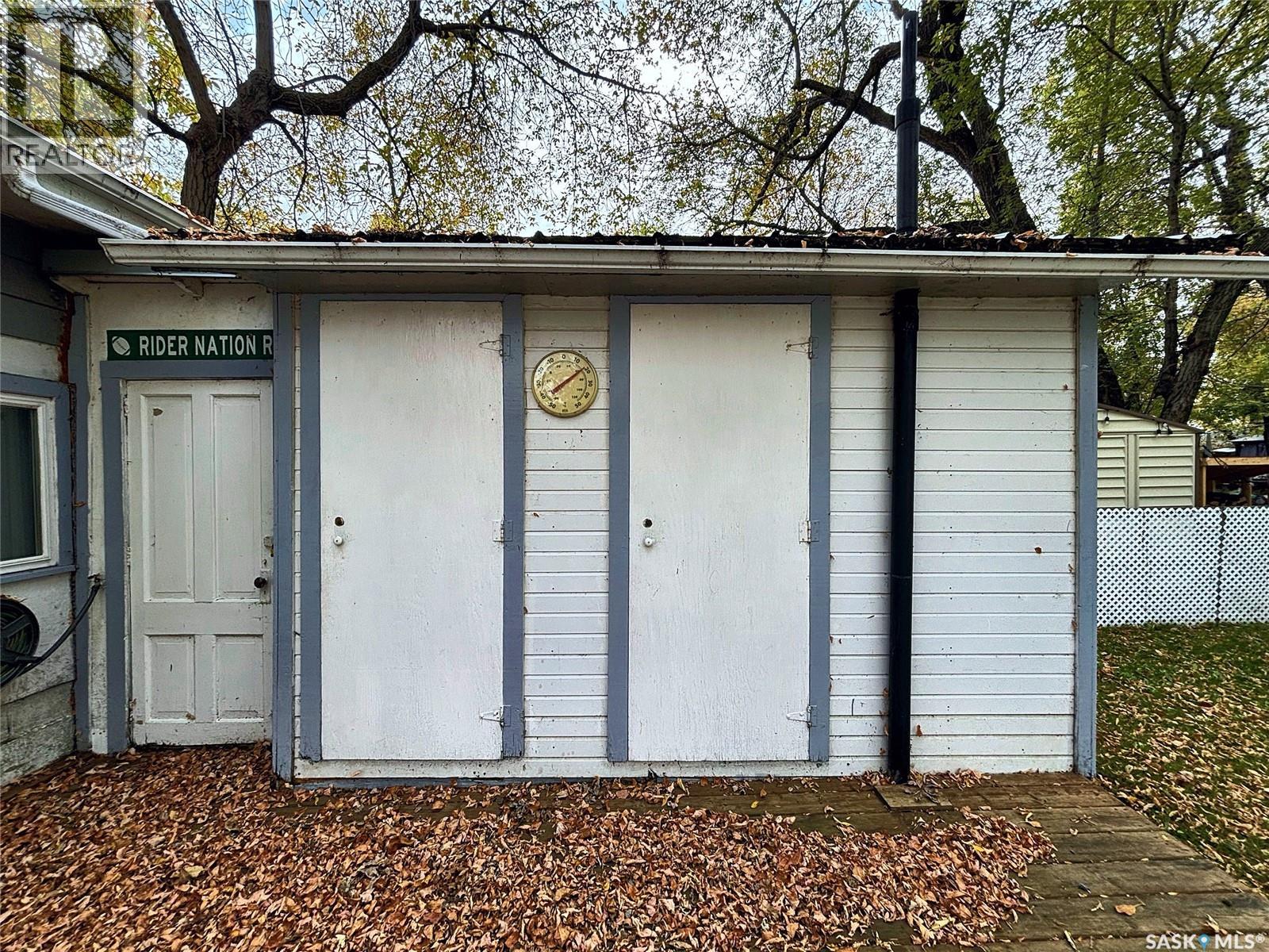 27 Anderson DRIVE - 25