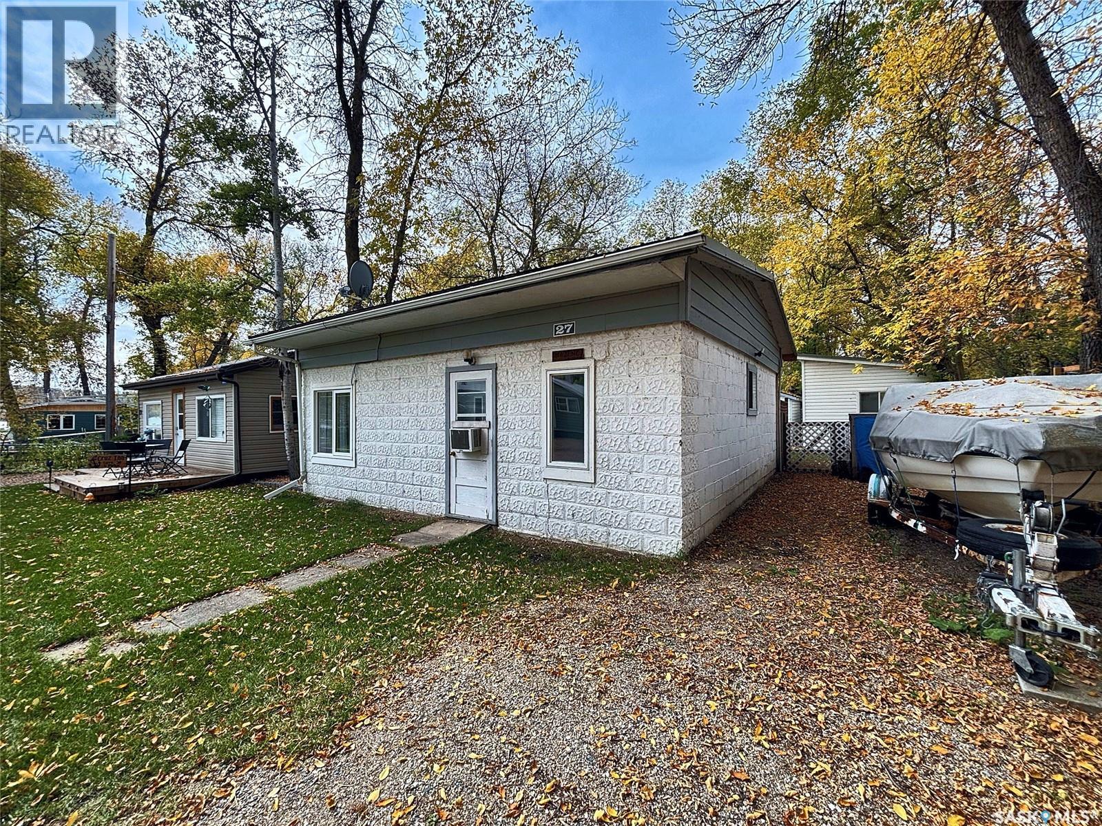 27 Anderson DRIVE - 6
