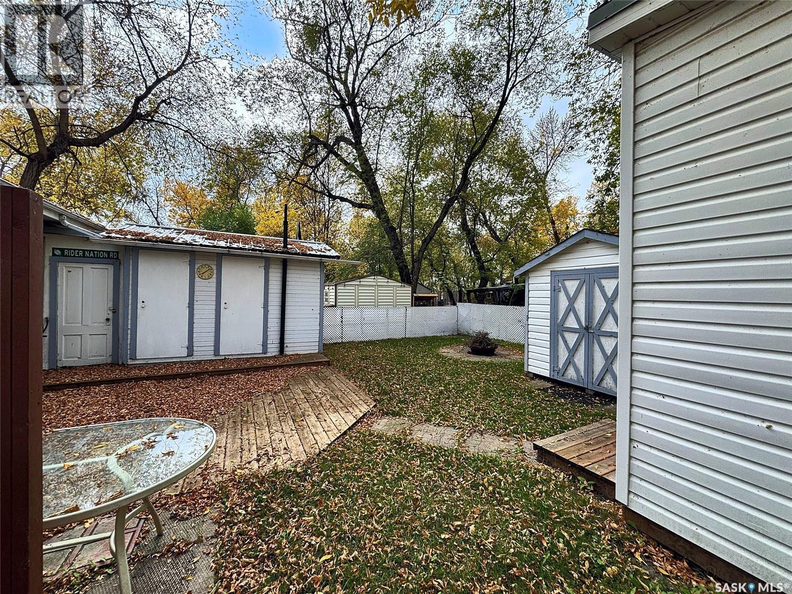 27 Anderson DRIVE - 8