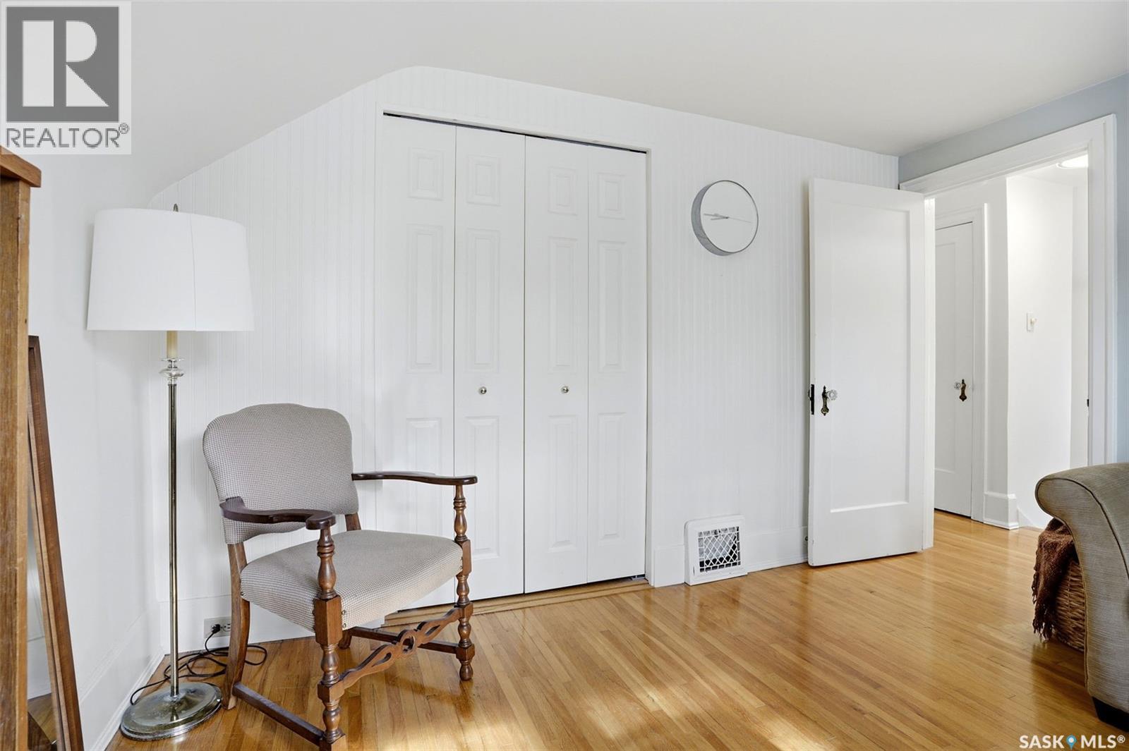 2731 Hill AVENUE - 23