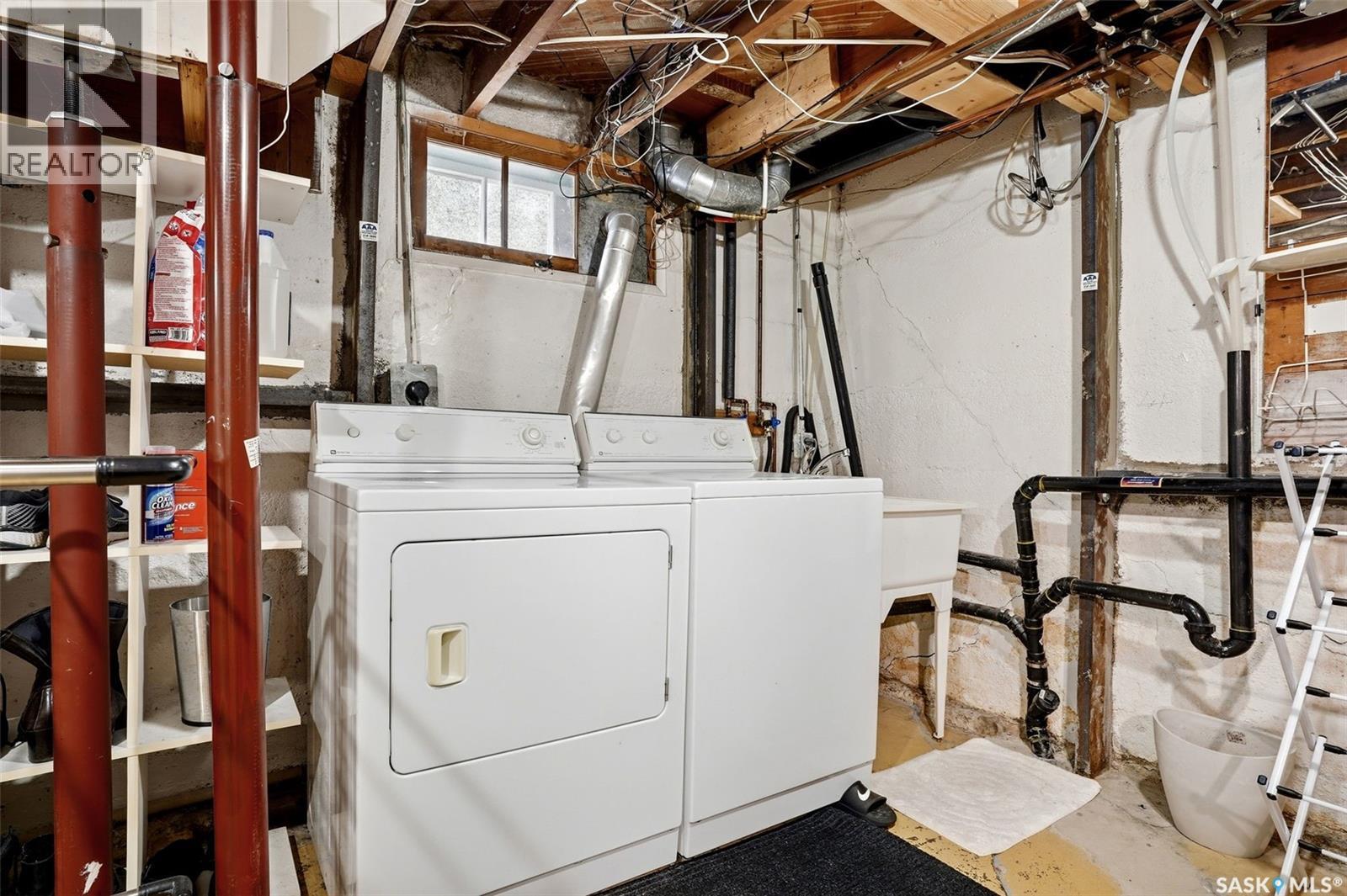 2731 Hill AVENUE - 26