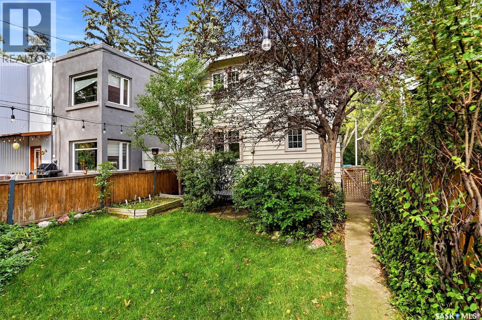 2731 Hill AVENUE - 37