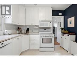 2731 Hill Avenue, Regina, SK S4S0V5 Photo 13