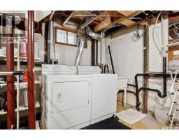 2731 Hill Avenue, Regina, SK S4S0V5 Photo 26