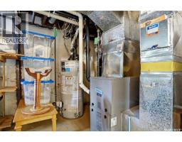 2731 Hill Avenue, Regina, SK S4S0V5 Photo 28