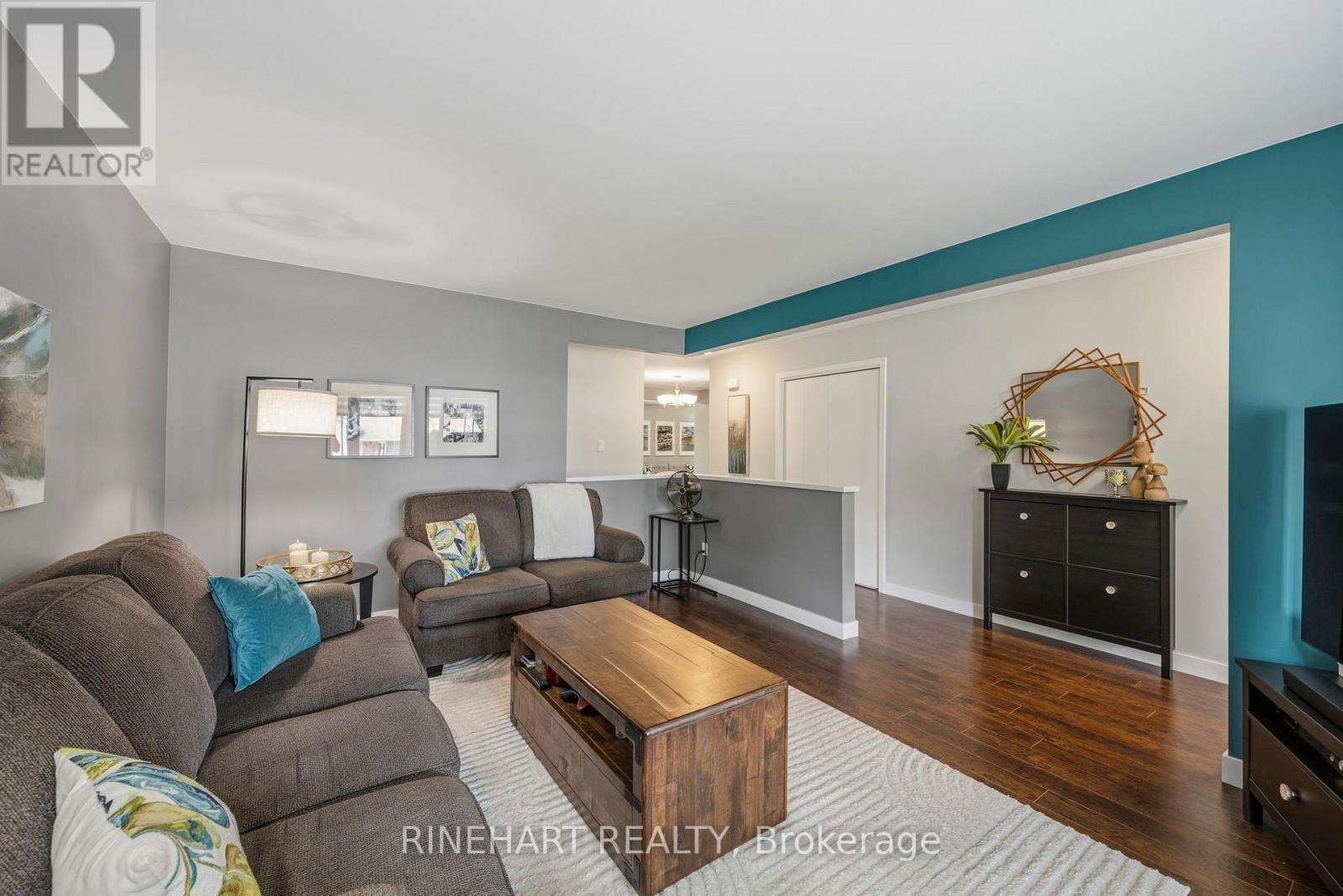 17 APPLEWOOD LANE - Image 8
