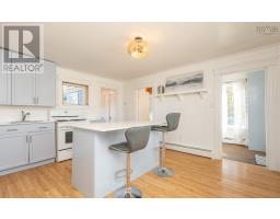 5402 Highway 1, Salmon River, NS B5A5B3 Photo 13